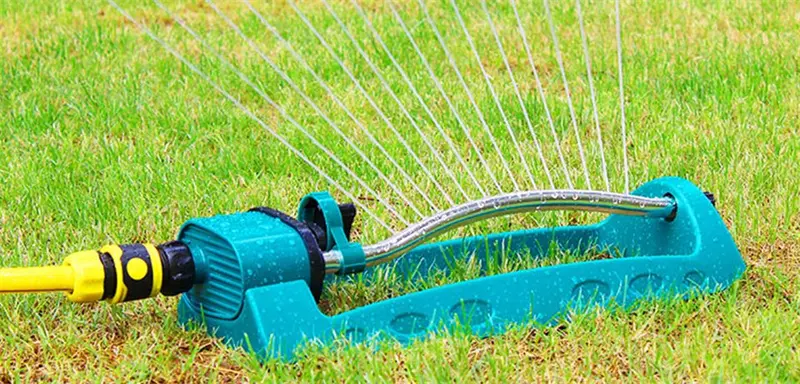Oscillating sprinklers  (1)